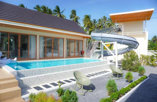 Khanom Villa | Sikharin Sunset