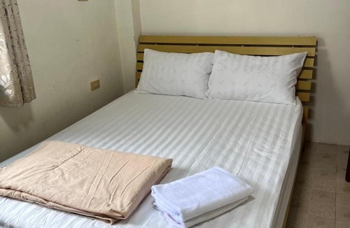 Cha-am Hostel | Sky&Sea Guesthouse Cha am TK