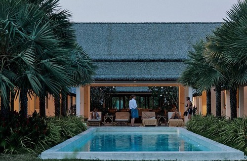 Laem Set House | Spacious 6-bedroom beachfront estate with staff in serene Koh Samui