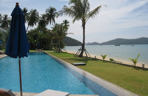 Wichit Villa | Stunning beach front Phuket hideaway with unrivalled island views and sunsets