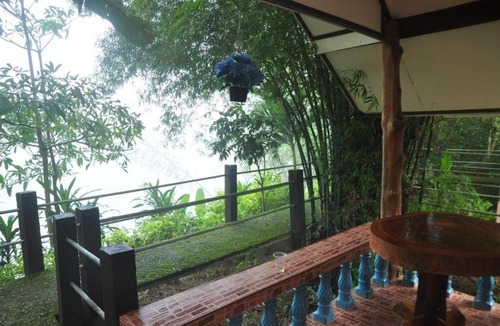 Ban Ta Khun Resort | Subtawee Resort