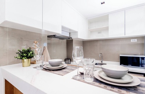 Rawai Apartment | Suite Nami 1BR | Pools|Gyms & Shuttle to Nai Harn