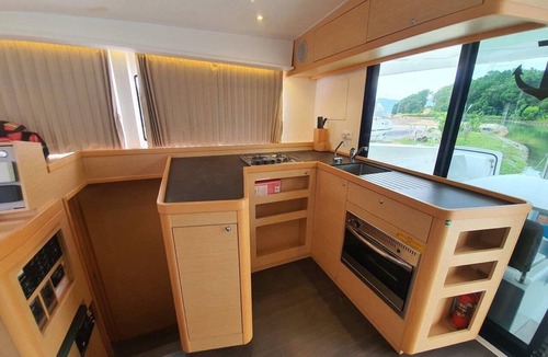 Ban Na Faek Boat Rental | Sun-Kissed Sailing Adventure in Phuket