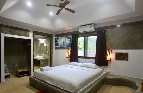 Sa Khu House | Sunshine Villa Phuket