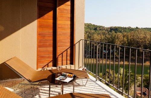 Nai Harn Resort | SUNSURI PHUKET Resort, Nai Harn Beach
