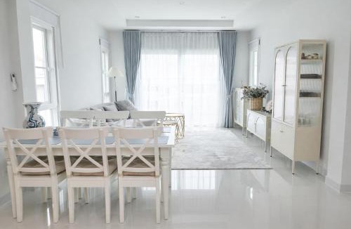 Si Sunthon Villa | Supalai Palm Spring Banpon Phuket