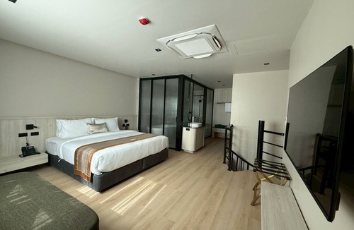 Patong Hotel | Syama Mansion Patong an Aspira Collection