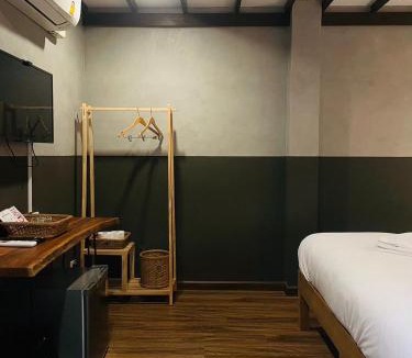 Sattahip Hotel | Tali-Yailai Hostel