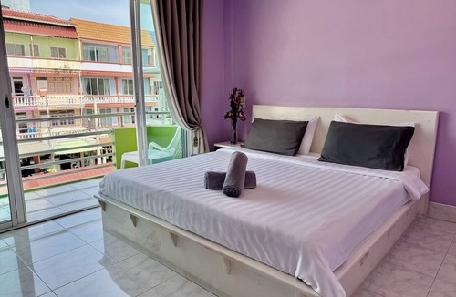 Cha-am Hotel | The Beach INN Cha-Am