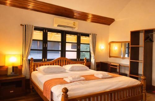 Thung Wa Hotel | The Chevalley Beach Resort