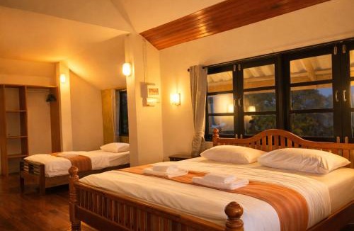 Thung Wa Hotel | The Chevalley Beach Resort