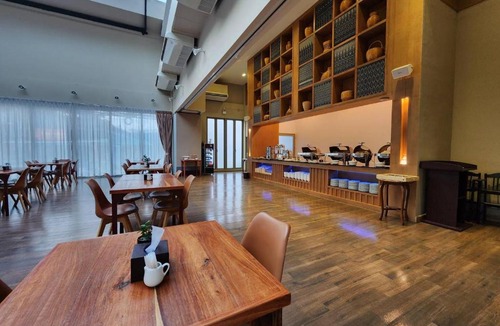 Sila Hotel | The Cotton Tree Hometel