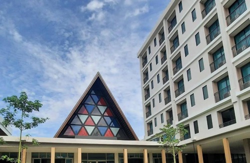 Sila Hotel | The Cotton Tree Hometel