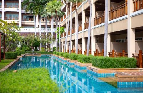 Jomtien Resort | The Heritage Pattaya Beachfront Resort