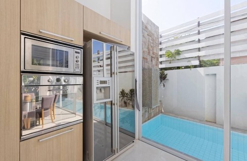 Koh Kaew Villa | The Lantern Marina Villa