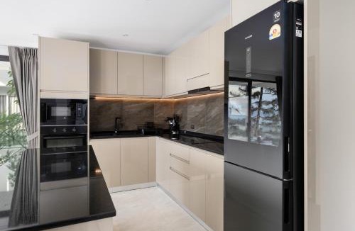 Bang Po Apartment | The Penthouses, Bangpor Seaview Luxury Apartment