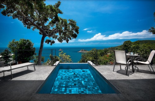 Koh Tao Villa | The Philip's villa 1 is a beautiful 2 bedroom villa and a pool.
