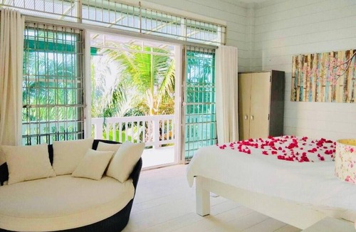 Sikao House | The Sunny Hill Pool Villa 240° Panoramic Sea Views