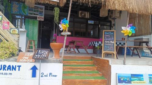 Ko Lanta Bed & Breakfast | The Sunshine hostel and hotel