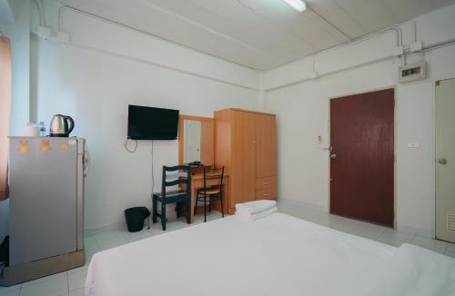 Saen Suk Apartment | U Room Bangsaen