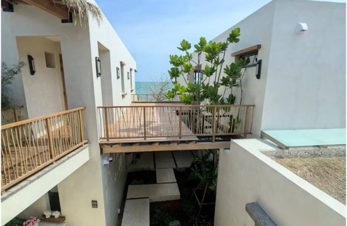 Hua Hin Villa | Ultra Luxury Private Beachfront 5 BRs Pool Villa