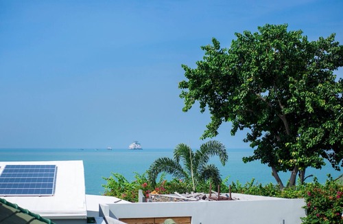Moo 5 House | Villa mit Blick auf das Wasser by Interhome