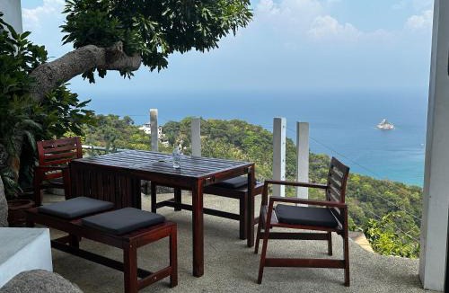 Koh Tao Villa | Villa on the Rocks