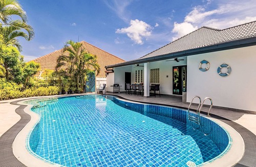Nong Prue House | Villa Sabai in der Nähe von Meer und Zentrum by Interhome