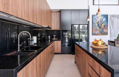 Bophut House | Villa Solunara | Central Location | Large Pool | Family-Friendly