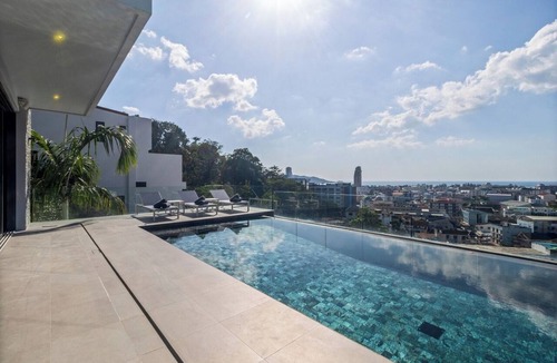 Patong House | Villa Spicy - 5 Bed sea view!