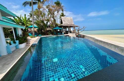 Hua Thanon Villa | Villa Sunrise - Golden Beachfront