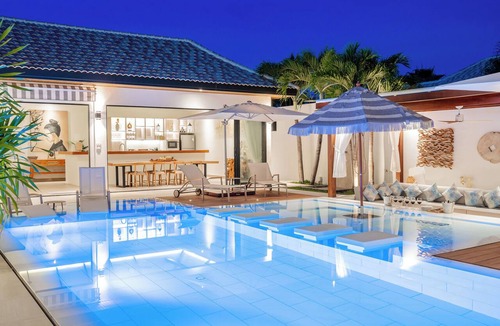 Hin Lek Fai House | Villa Thalias - An Exclusive Adults - Only Pools, Spa, Cinema : Pure Relaxation