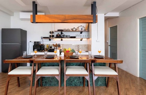 Hua Hin Apartment | Wander at Bayside 19 | Ground-floor Beach Suite + Kitchen (sleeps 6)