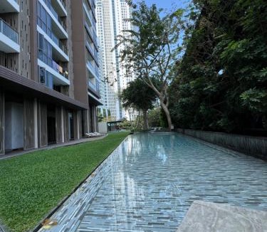North Pattaya Apartment | Wong Amat Luxury Condo-Private Beach