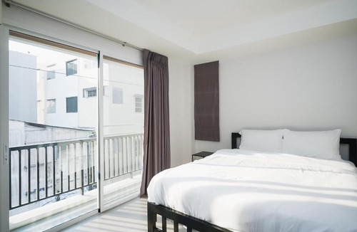 Wang Burapha Phirom Apartment | XxMitr Inn The Grand Palace Samyot - มิตร อินน์ พระบรมมหาราชวัง
