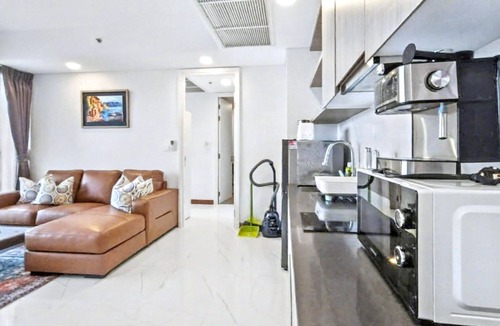 North Pattaya Condo | Zire WonAmat - Luxury Large One BR Seaview Apartment, Pattay beach