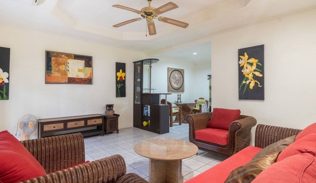 1BR Condo, BEST Central Area - 4Min Walk To Jungceylon Shopping Center!