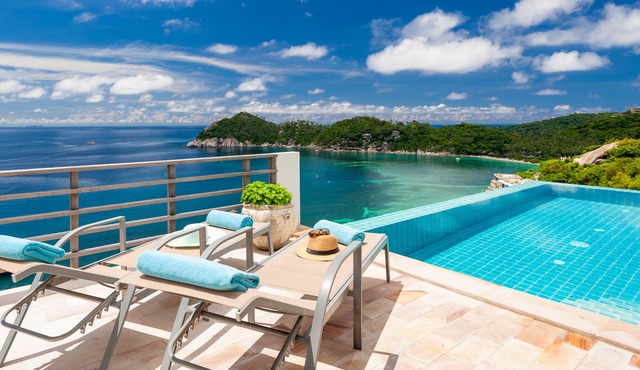 2-8P Luxury villa with privat pool, sunset, daily cleaning @villasabaijai