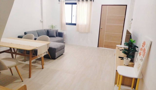 3BR take whole house not share. 6 min to Hatyai Clock Tower.