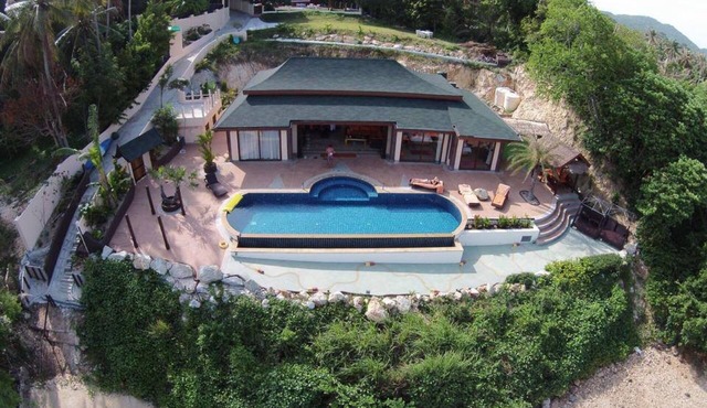 5 Bedroom Sea Front Villa - Koh Phangan