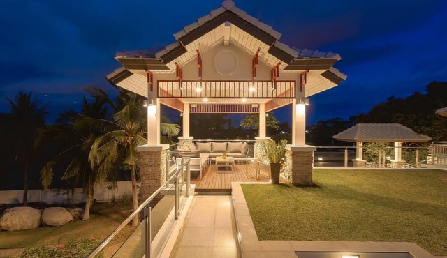 6 Bedrooms Mansion on The Golf Course! (JB) in Cha Am