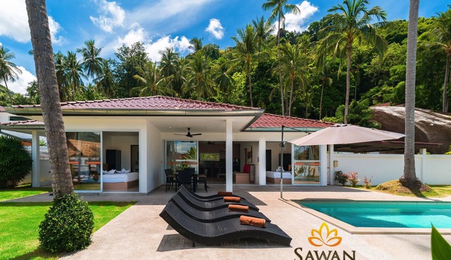 A 3-bedroom villa with a private pool and hotel service on Lamai Beach