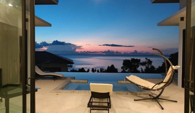 A luxury, modern and stylish sea view villa - 400 meters to the beach