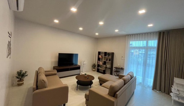 ApoHouse34 Minimalist townhome near Phuket Old Town
