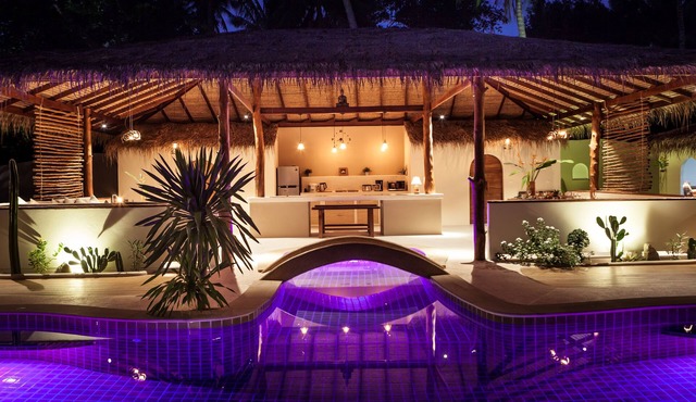 Baan Bai Mai, 2 villas, 8 bedrooms