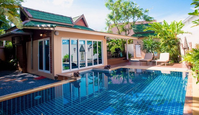 Baan Manu Chang Private Pool House