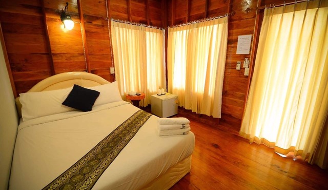 Baanchaylay Resort