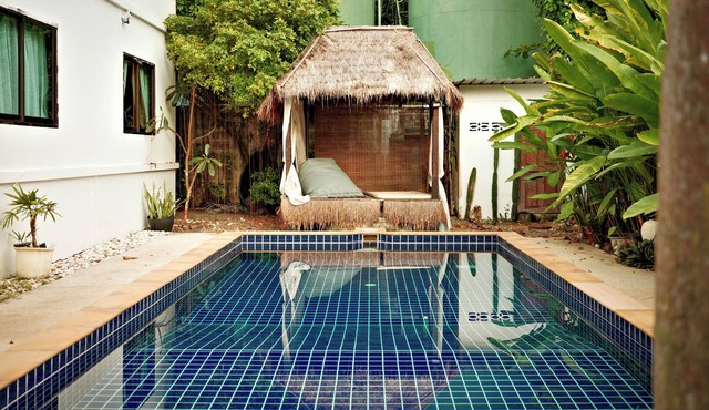 Beachfront Pool Villa