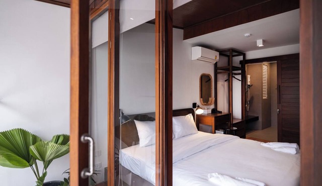 Bedtime Storeys in Bangkok