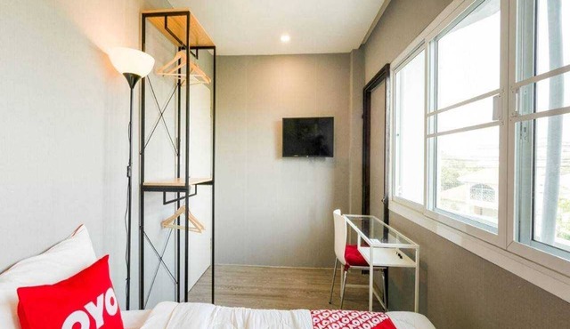 Bossa House Hostel & Cafe in Bangkok